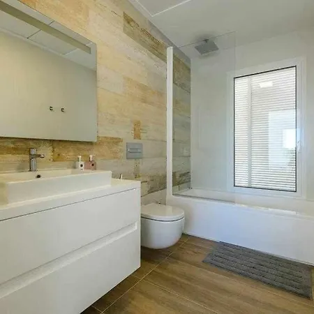 Lujoso Duplex En Colinas Golf & Country Club *